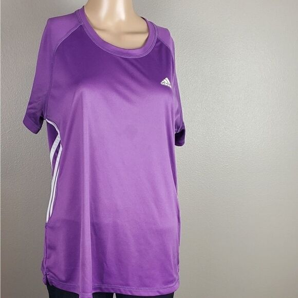 Adidas
Purple Athletic Top   - Picture 1 of 4